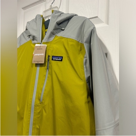 Patagonia Men's XL Insulated Powder Town Jacket Grey Green NWT Ski Snowboard - Picture 2 of 9